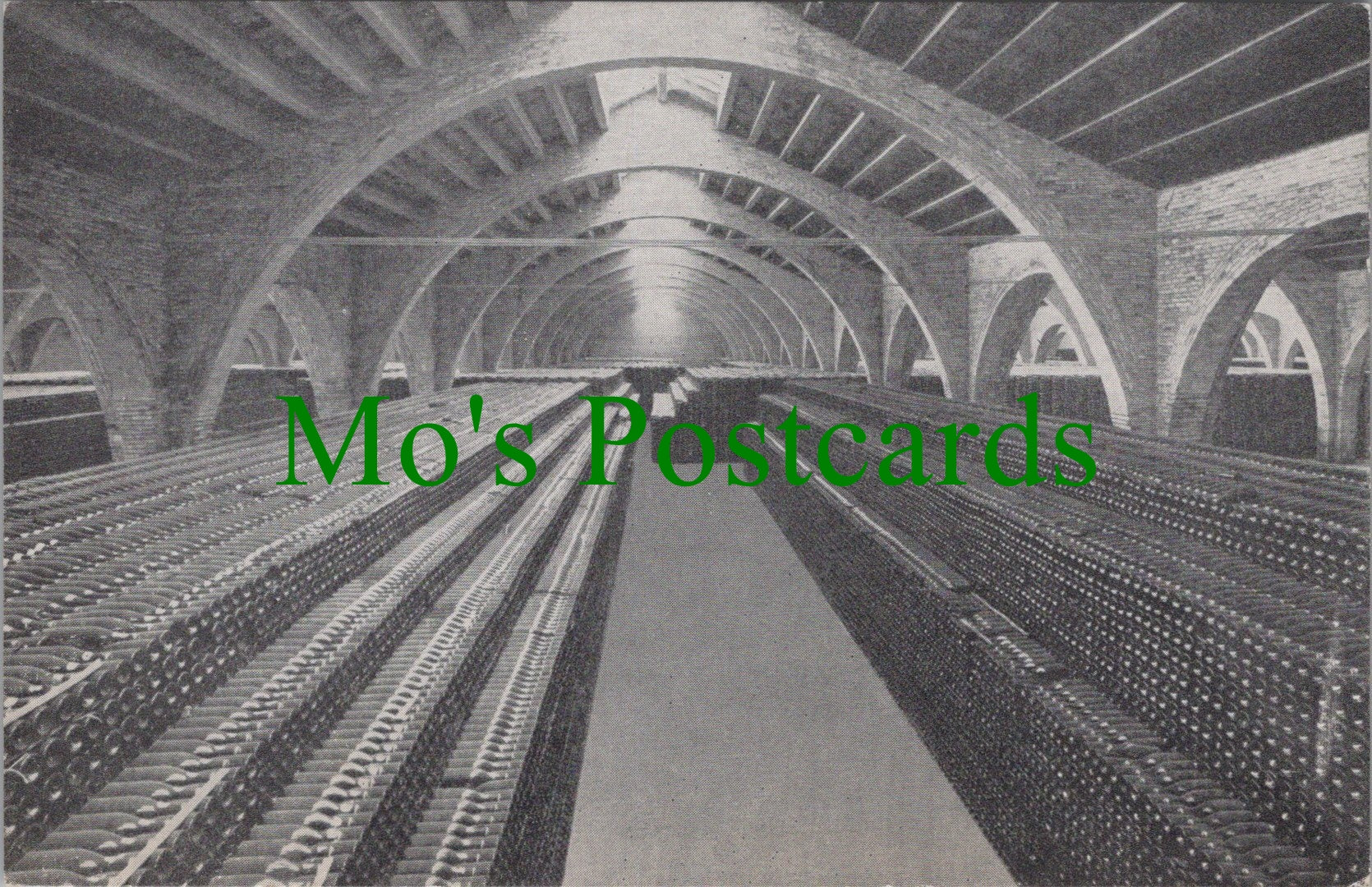 Spain Postcard - Rondel, Botellas En Reposo  SW11842