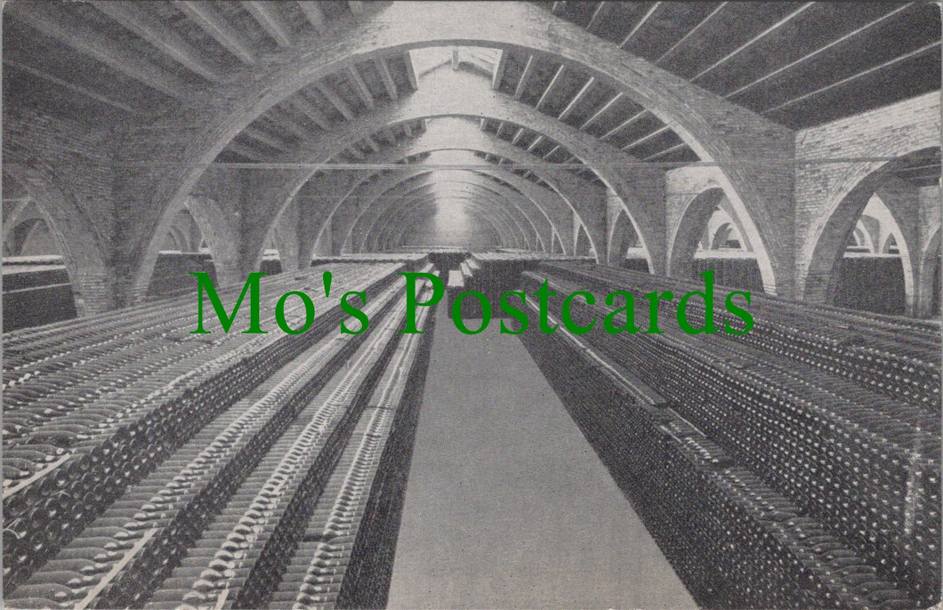 Spain Postcard - Rondel, Botellas En Reposo  SW11842