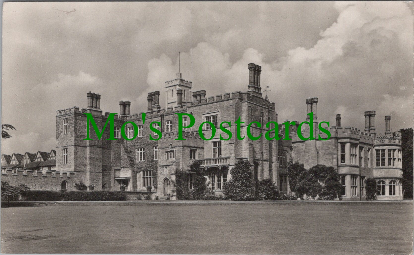 Huntingdonshire Postcard - Hinchingbrooke, Huntingdon  SW11934