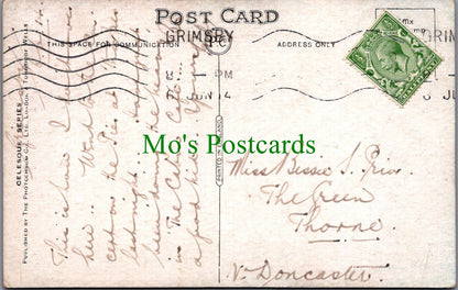 Children Postcard - Child Smoking, Seaside Whiffs  SW11157