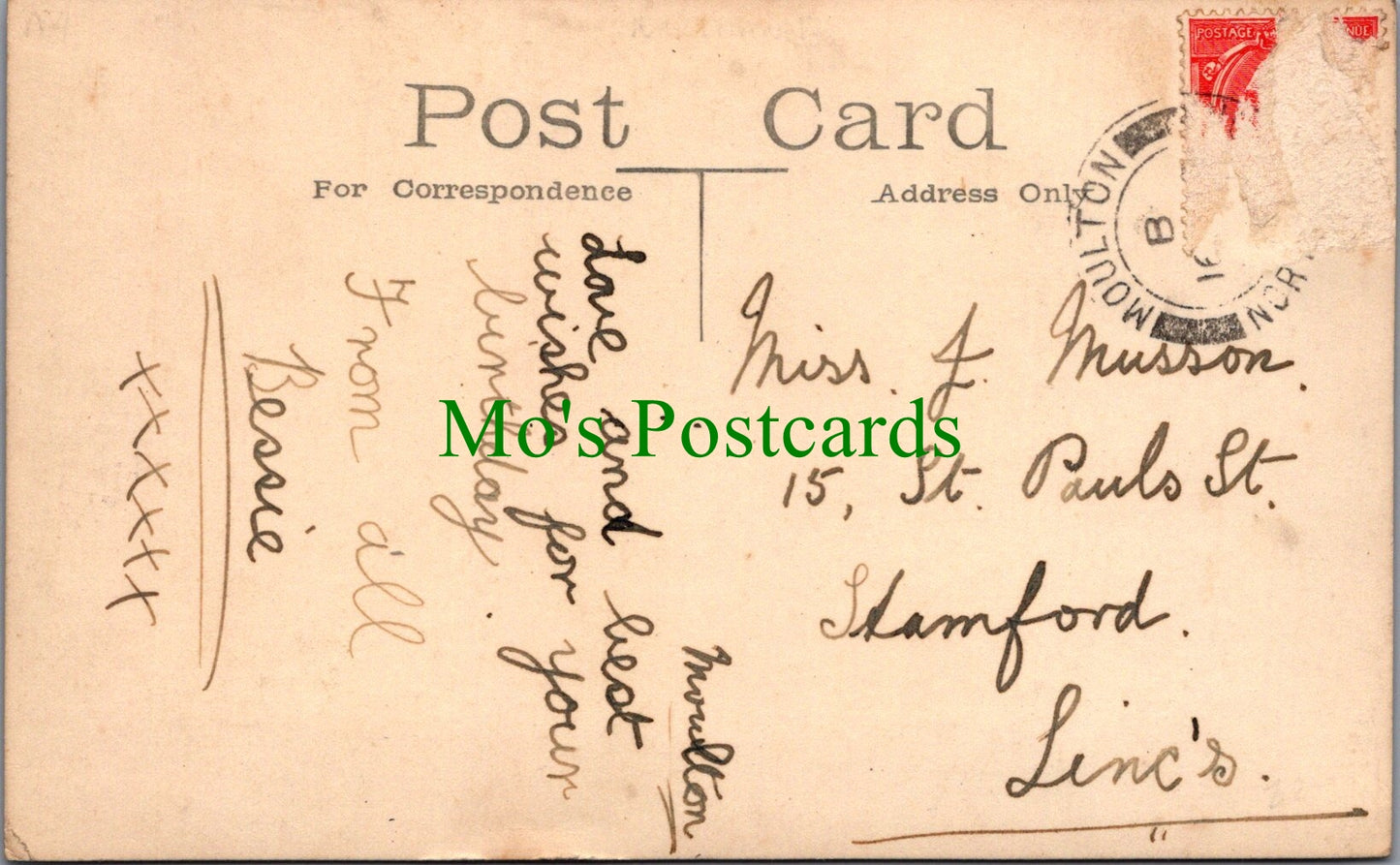 Northamptonshire Postcard - Snap Shots of Moulton   SW11216
