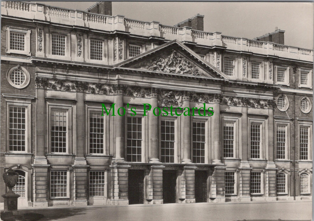 Middlesex Postcard - Hampton Court Palace, The East Front  SW12851