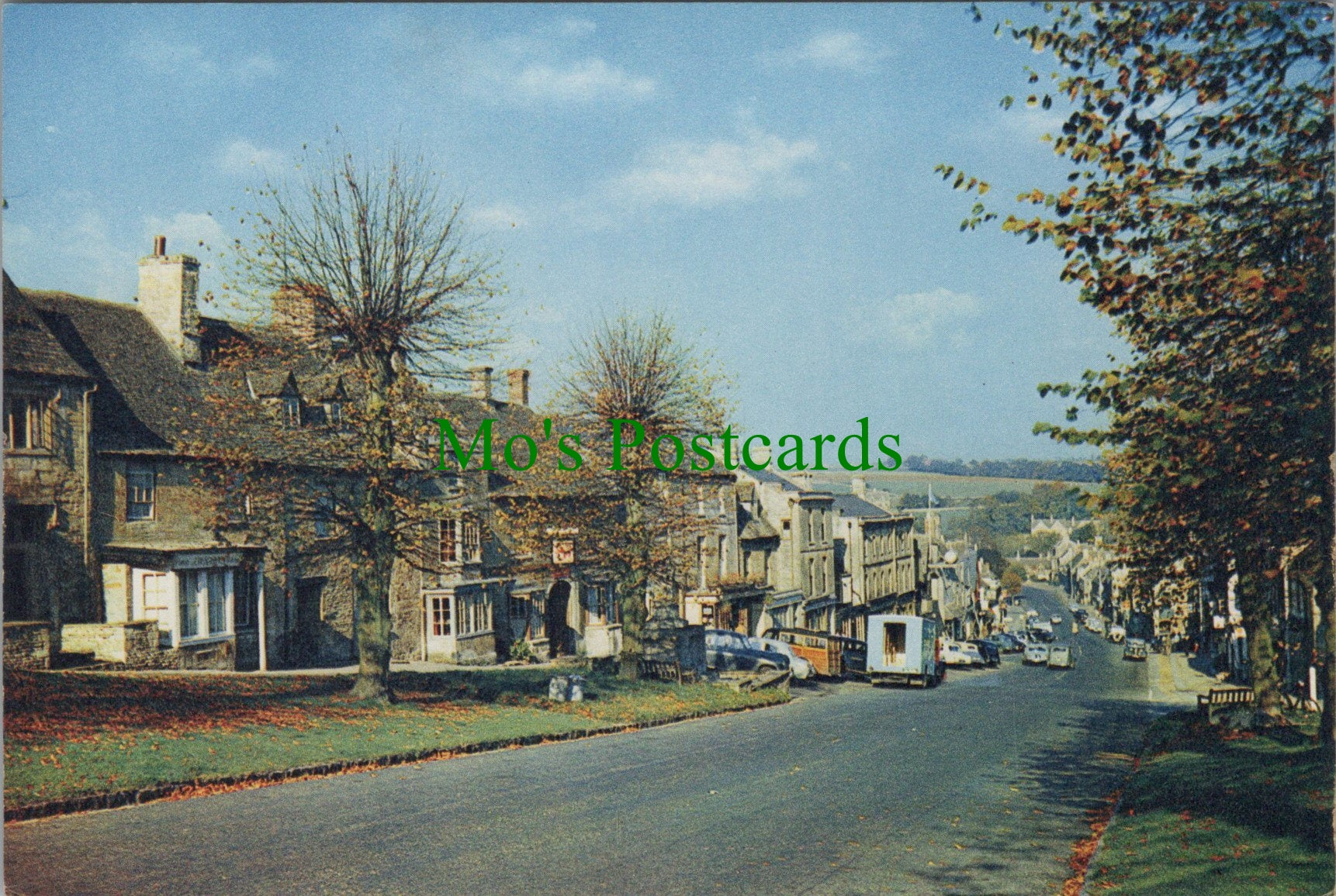 Oxfordshire Postcard - Burford Main Street  SW11403