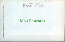 Load image into Gallery viewer, Isle of Wight Postcard - Shanklin Chine  DC2516
