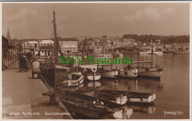 Devon Postcard - Plymouth, Sutton Harbour   DC2484