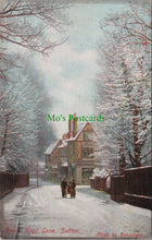 Load image into Gallery viewer, London Postcard - Sutton, Robin Hood Lane SW12991
