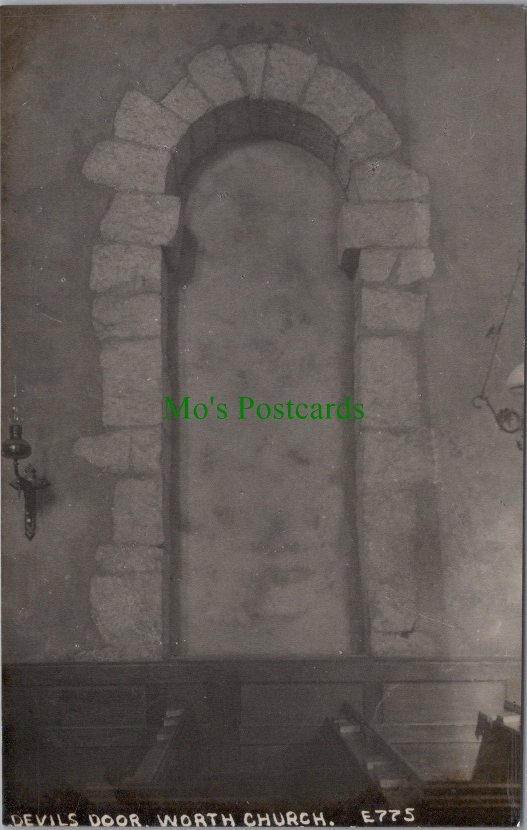 Sussex Postcard - Devil's Door, Worth Church   SW13001