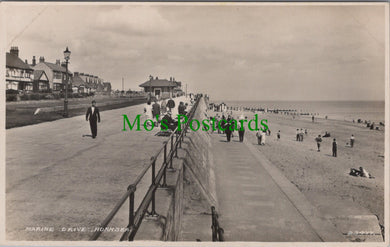 Yorkshire Postcard - Hornsea, Marine Drive   SW13069