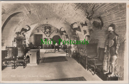 Scotland Postcard - Glamis Castle, The Crypt   SW13090