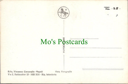 Italy Postcard - Capri Un Angolo Caratteristico  SW13196