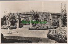 Load image into Gallery viewer, London Postcard - Kensington, Derry Gardens  SW13202
