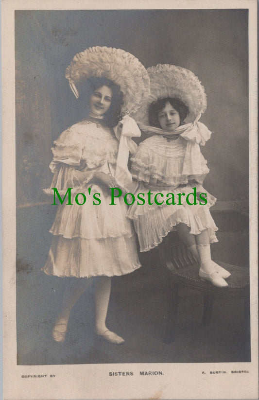 Music Hall Postcard - The Sisters Marion  HP180