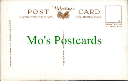 Scotland Postcard - Tyndrum, Royal Hotel and Ben Douran SW11037