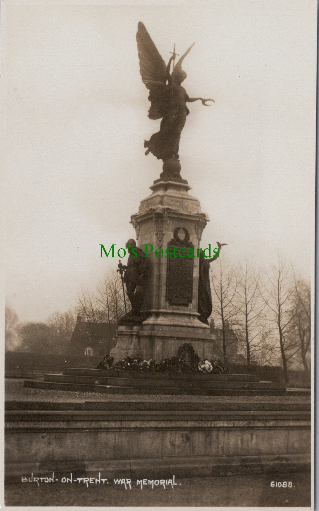 Staffordshire Postcard - Burton-On-Trent War Memorial   HP135