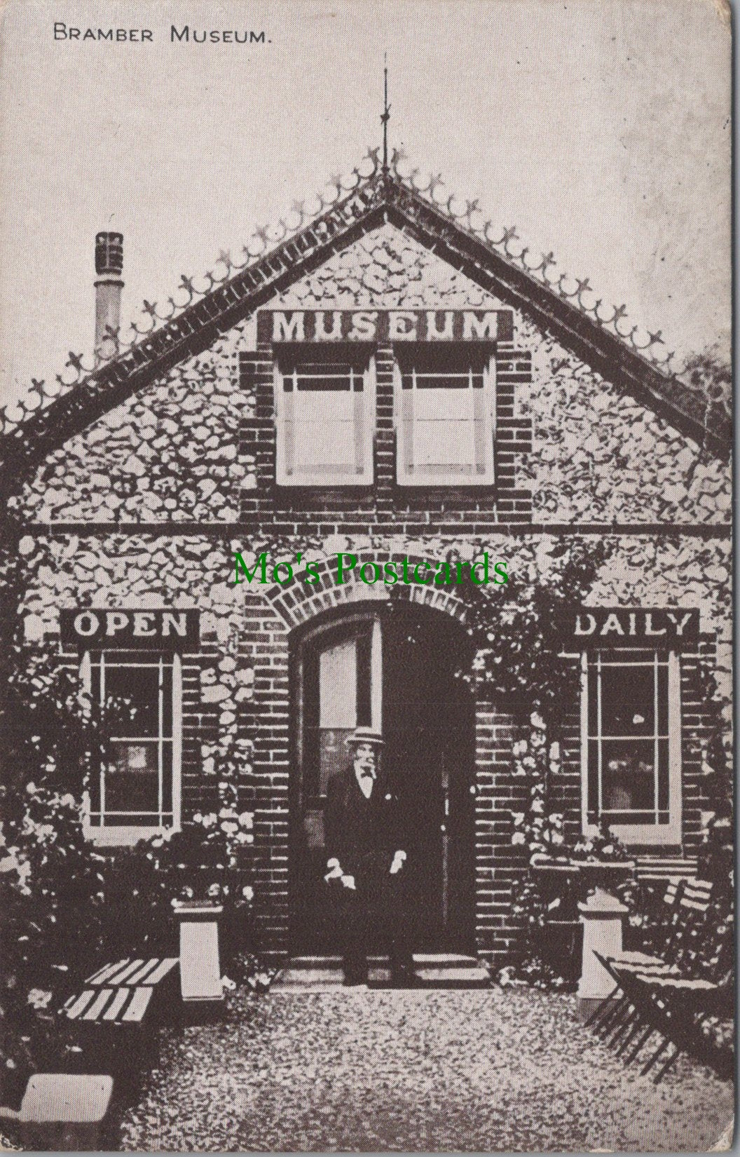 Sussex Postcard - Bramber Museum  DC869