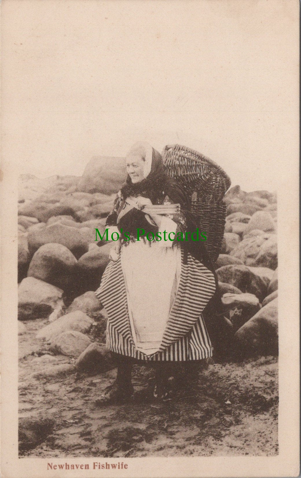 Sussex Postcard - Newhaven Fishwife  SW11228