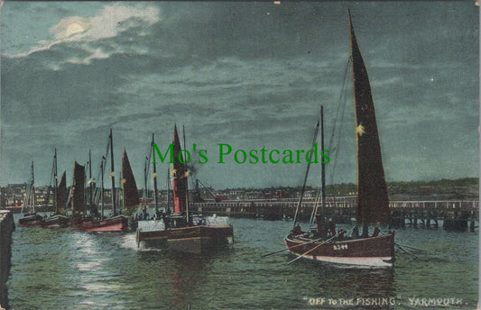 Norfolk Postcard - Great Yarmouth, "Off To The Fishing"  SW11304