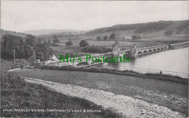 Yorkshire Postcard - Pateley Bridge, Gowthwaite Lake and Bridge  SW11662