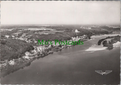France Postcard - Chenehutte-Les-Tuffeaux, La Loire Et Le Bourg SW12164