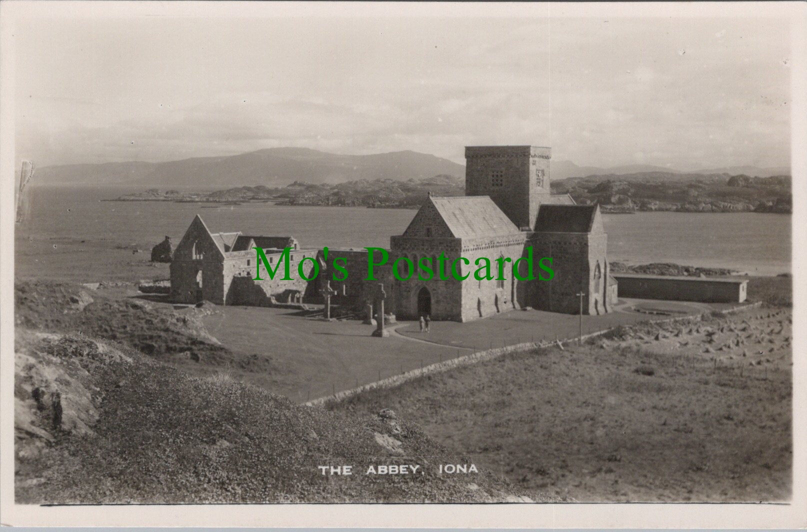 Scotland Postcard - The Abbey, Island of Iona SW12923