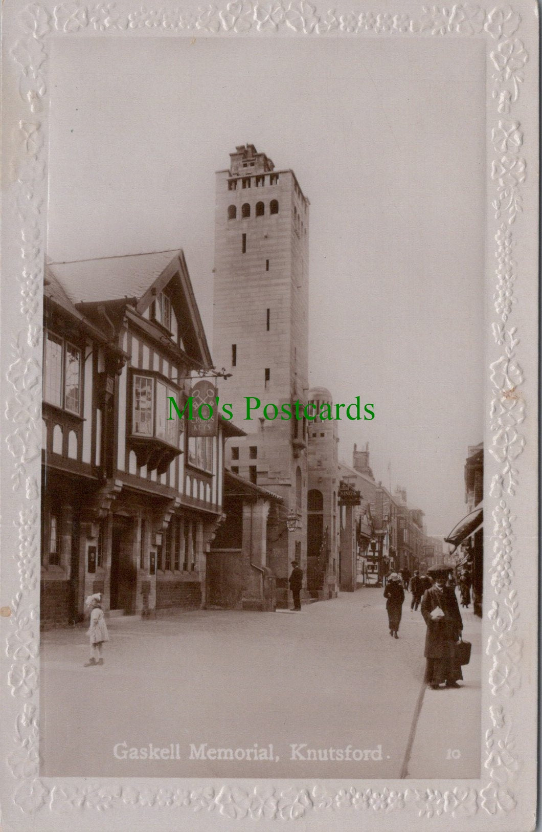 Cheshire Postcard - Knutsford, Gaskell Memorial  SW13334