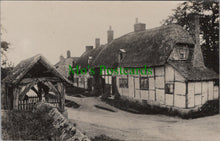 Load image into Gallery viewer, Warwickshire Postcard - Welford-on-Avon Village  SW13462
