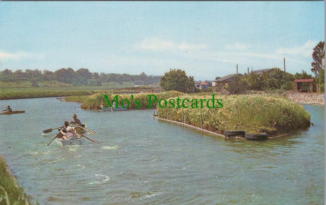 Kent Postcard - The Boating Lake, Whitstable  SW12596
