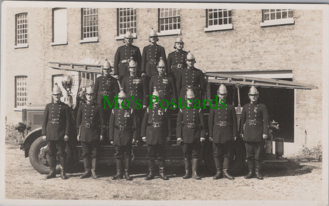 Fire Brigade Postcard - Firemen With Their Fire Engine SW12549