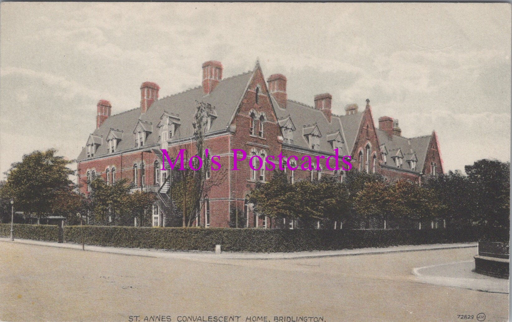 Yorkshire Postcard - Bridlington, St Annes Convalescent Home HM611