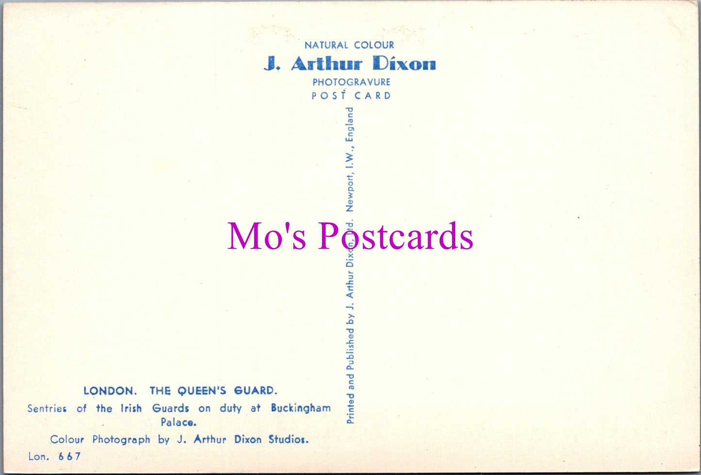 Military Postcard - Sentries of The Irish Guards, Buckingham Palace  SW15220