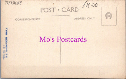 Yorkshire Postcard - Willerby Village  SW15336