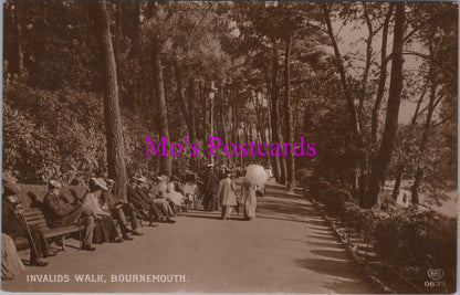 Dorset Postcard - Invalids Walk, Bournemouth  SW15615