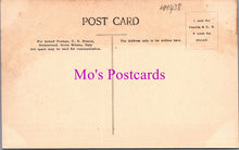 Load image into Gallery viewer, Canada Postcard - Ice Cutting on St Lawrence River  HM438
