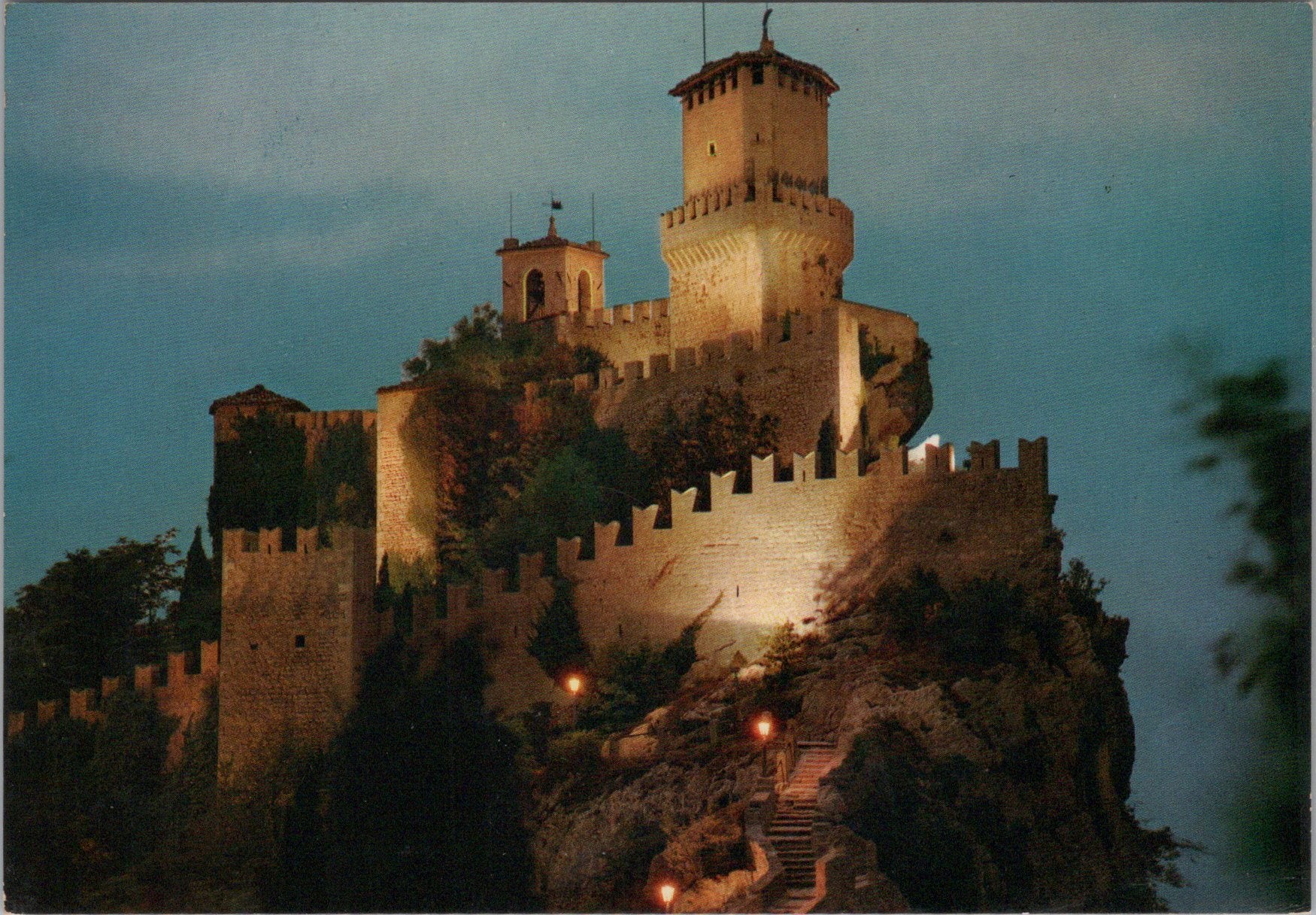 San Marino Postcard - The First Tower  SW15660