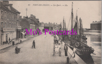 France Postcard - Port-En-Bessin, Les Quais    SW14775