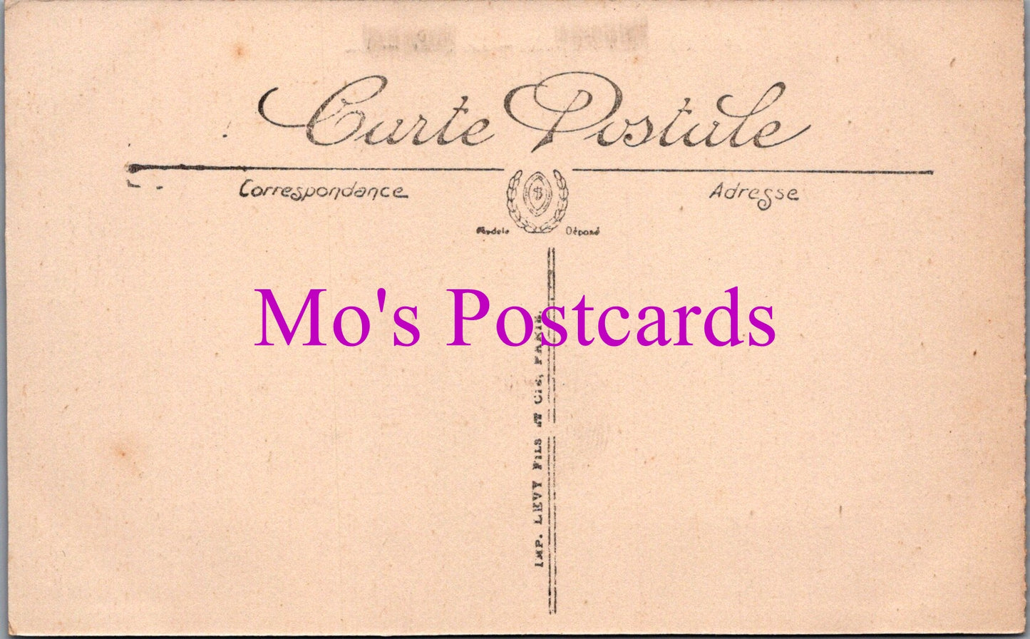 France Postcard - Port-En-Bessin, Les Quais    SW14775