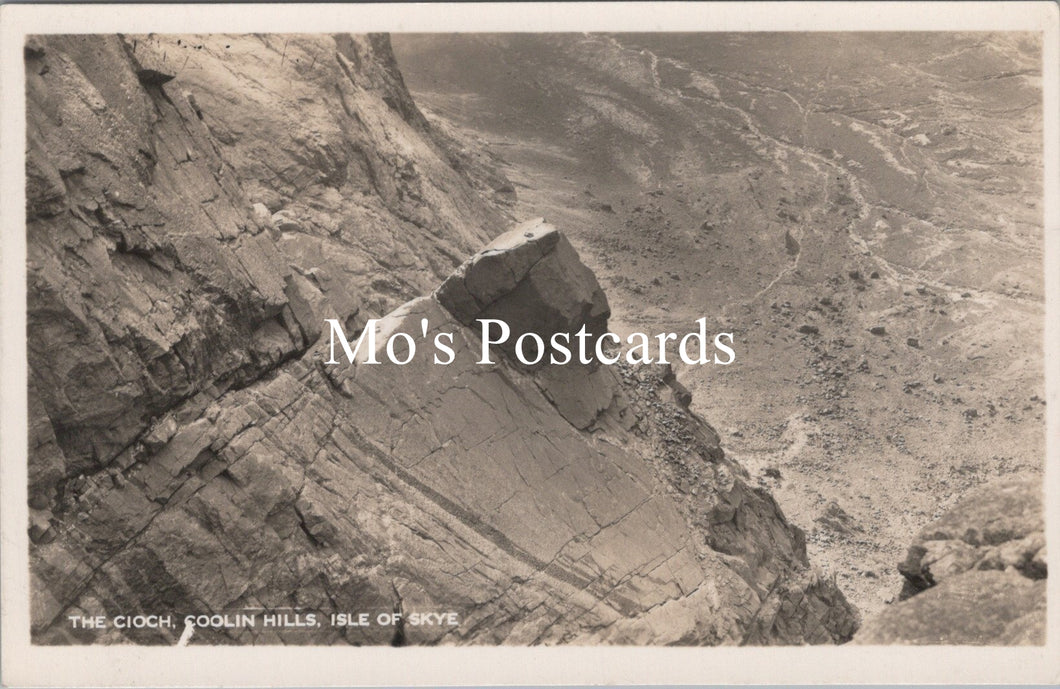 Scotland Postcard - The Cioch, Coolin Hills, Isle of Skye SW15878