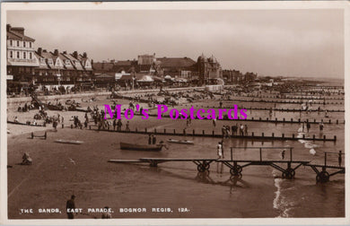 Sussex Postcard - Bognor Regis, The Sands, East Parade  SW14705