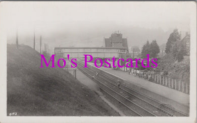 Devon Postcard - Seaton Railway Station  HM734