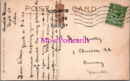 Hertfordshire Postcard - Hitchin Parish Church    SW16661