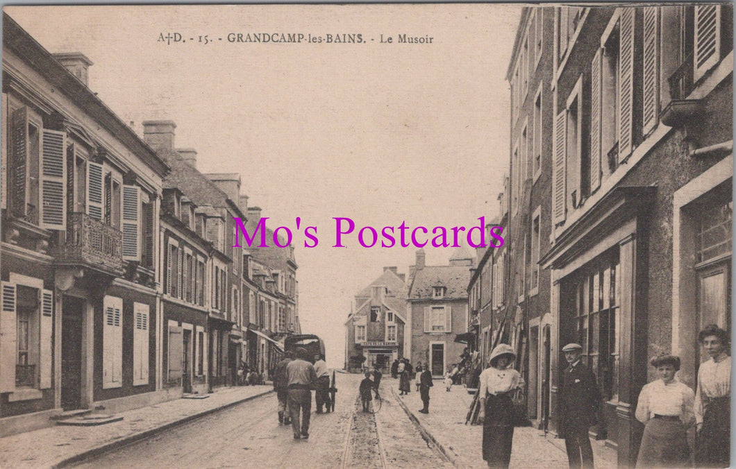 France Postcard - Grandcamp-Les-Bains, Le Musoir SW14866