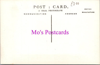 Shipping Postcard - R.M.S."Queen Mary", Promenade Deck SW14899