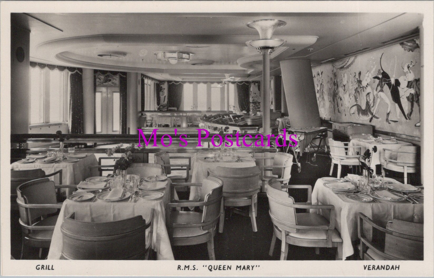 Shipping Postcard - R.M.S."Queen Mary" Ocean Liner. Verandah Grill SW14935