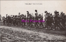 Load image into Gallery viewer, Military Postcard - Daily Mail War Pictures  SW15168
