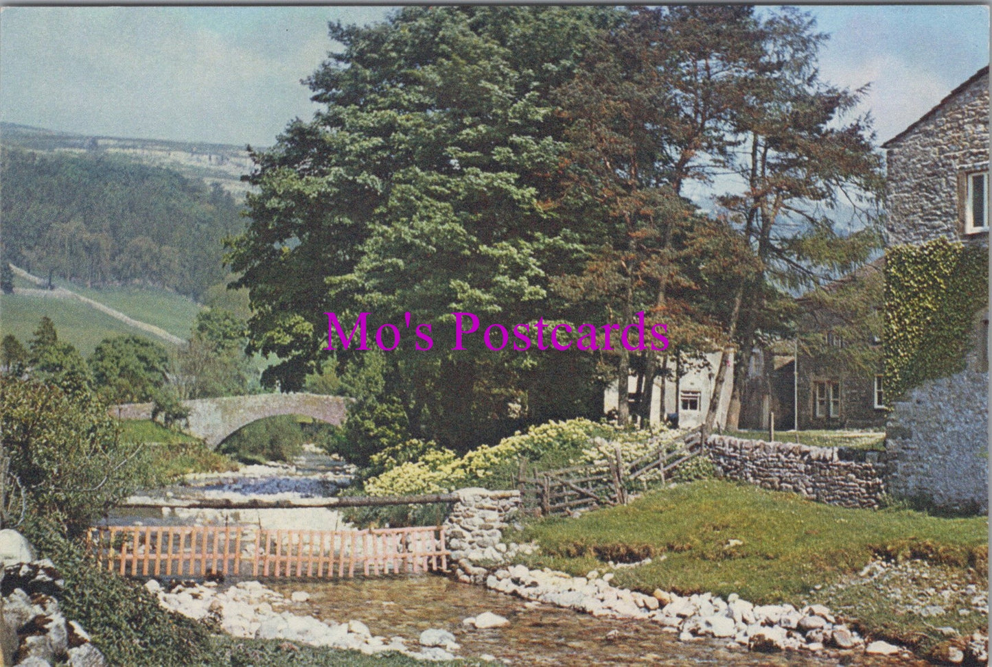Yorkshire Postcard - Arncliffe, "Queen of Dales Villages"  SW16414
