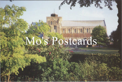 Hampshire Postcard - Romsey Abbey  SW16776