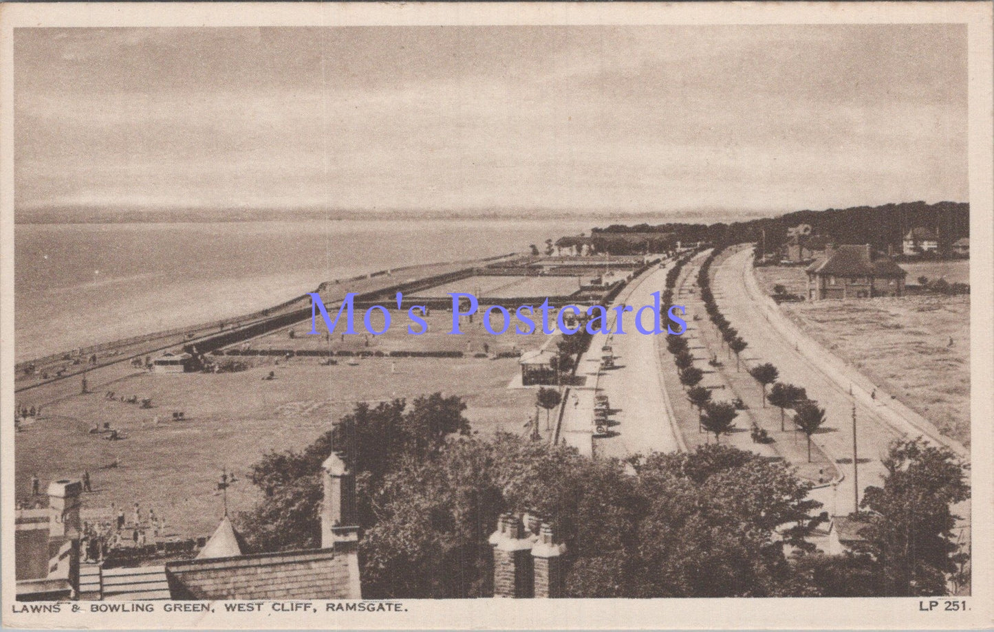 Kent Postcard - Ramsgate Lawns and Bowling Green  DC1926