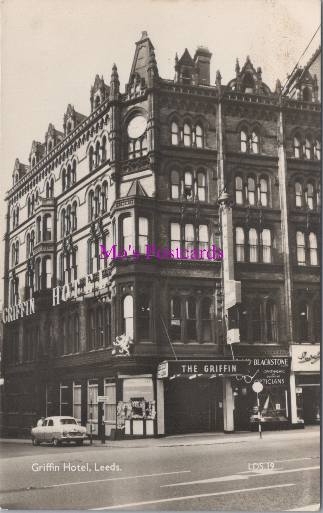 Yorkshire Postcard - Griffin Hotel, Leeds    SW14585