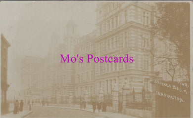 London Postcard - Savings Bank, Kensington  SW14632