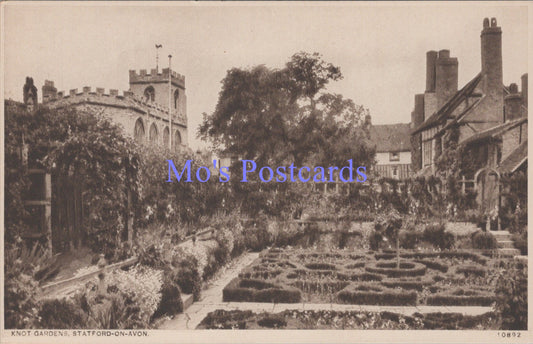 Warwickshire Postcard - Stratford-On-Avon. Knot Gardens  DC1697